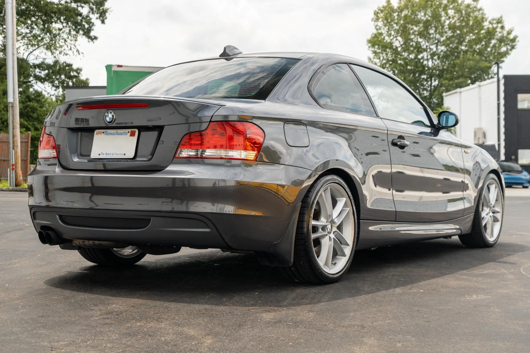 2008 BMW E82 135i & 135is - Image 4 of 31