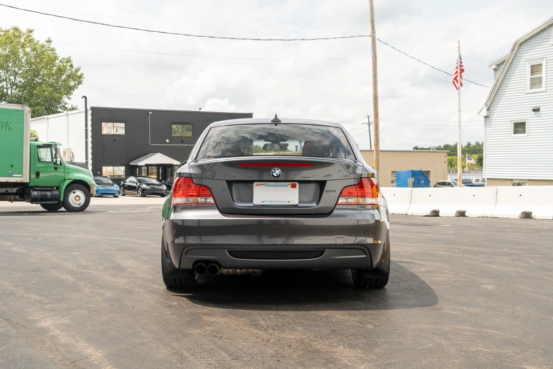 2008 BMW E82 135i & 135is - Image 13 of 31