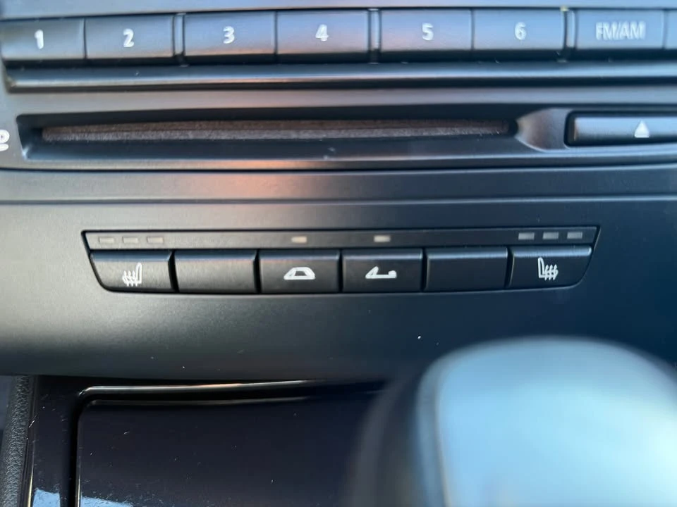 2008 BMW E82 135i & 135is - Image 19 of 20