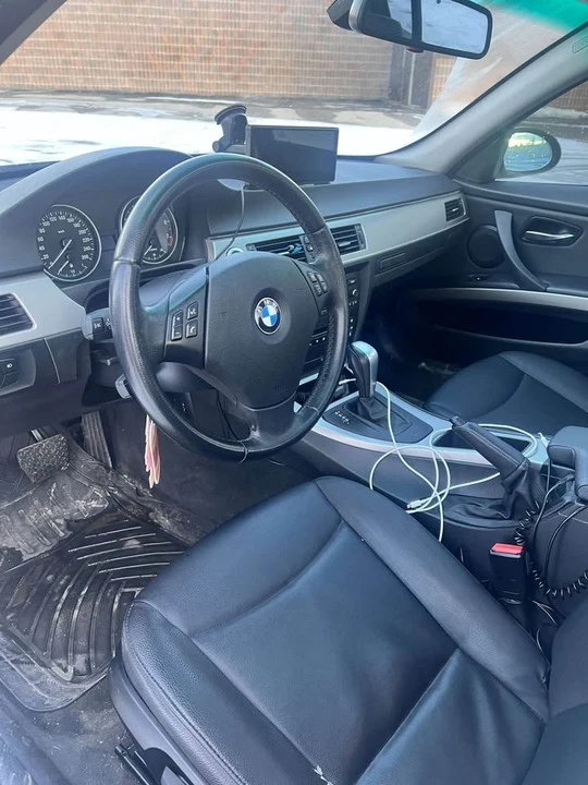 2008 BMW E90 3 Series Sedan - Image 3 of 5