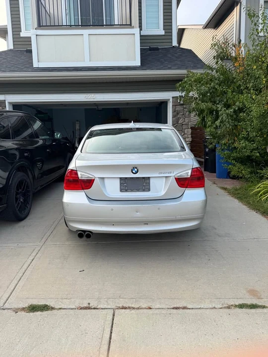 2008 BMW E90 3 Series Sedan - Image 4 of 17