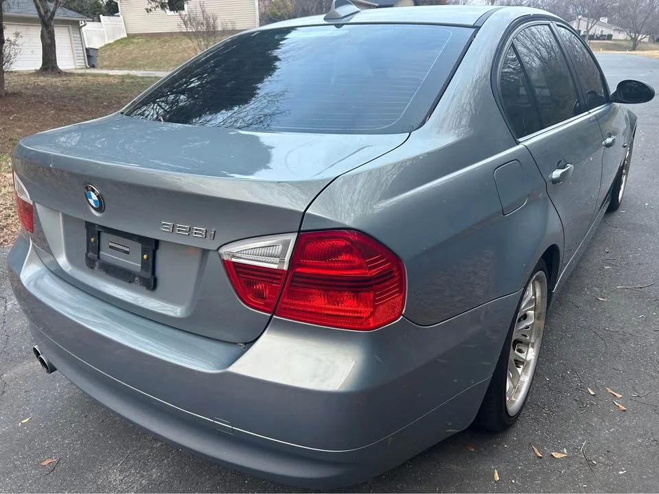2008 BMW E90 3 Series Sedan - Image 5 of 12
