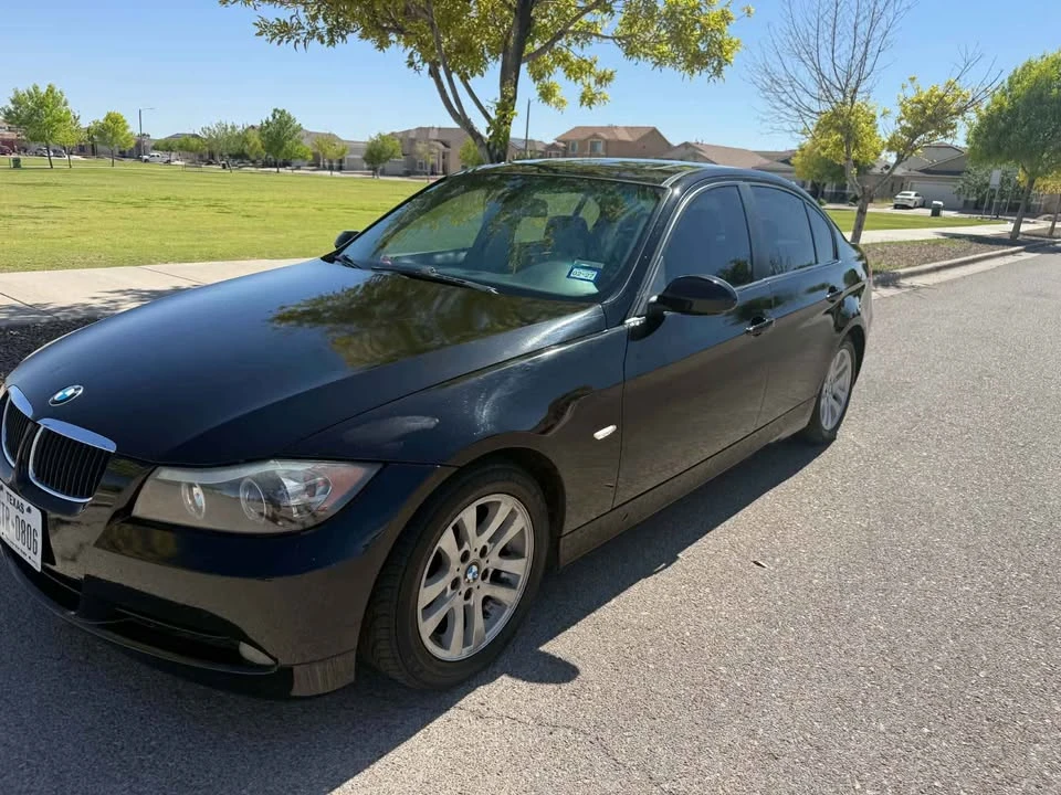 2008 BMW E90 3 Series Sedan - Image 2 of 5