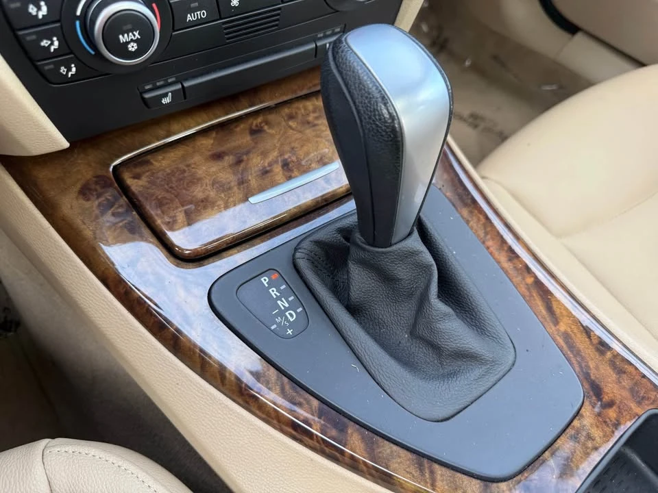 2008 BMW E90 3 Series Sedan - Image 9 of 20