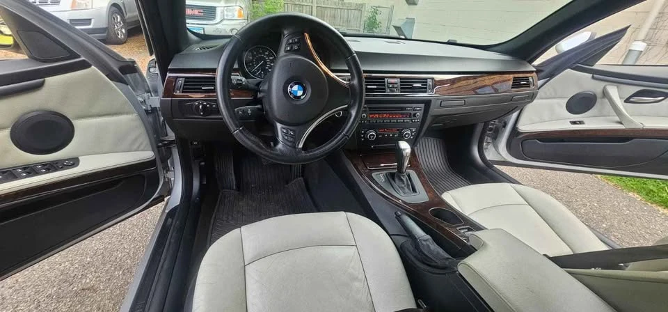 2008 BMW E93 3 Series Convertible - Image 12 of 20