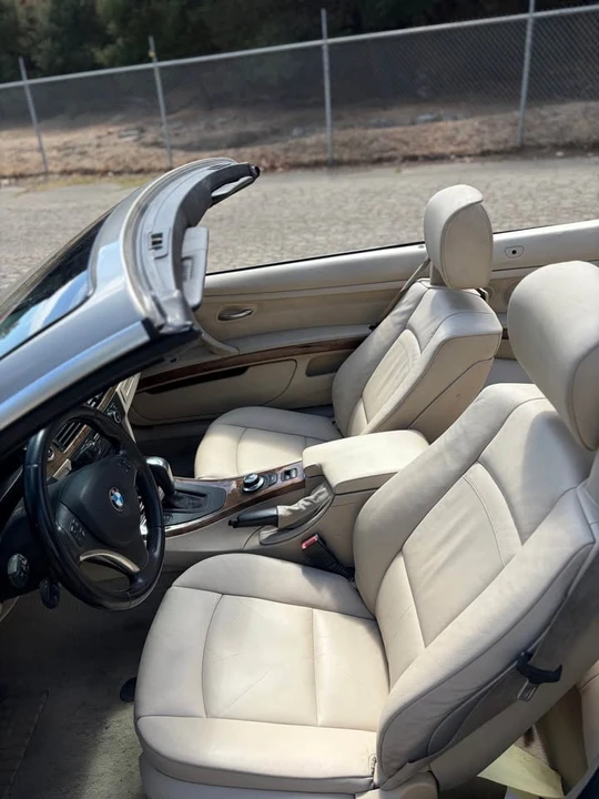 2008 BMW E93 3 Series Convertible - Image 9 of 12
