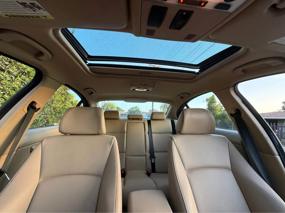 2008 BMW E90 3 Series Sedan - Image 12 of 13
