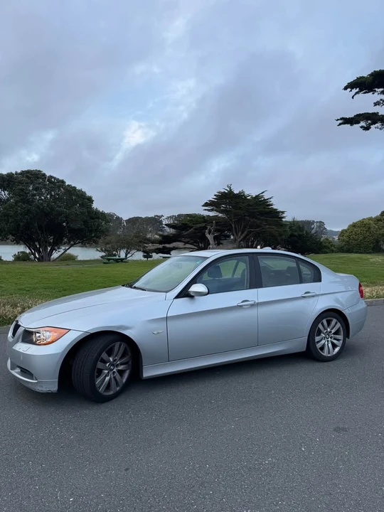 2008 BMW E90 3 Series Sedan - Image 2 of 20