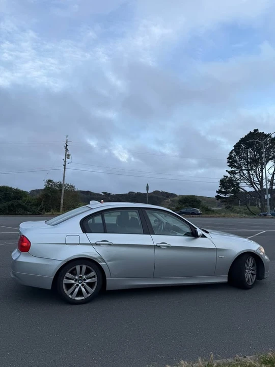 2008 BMW E90 3 Series Sedan - Image 6 of 20