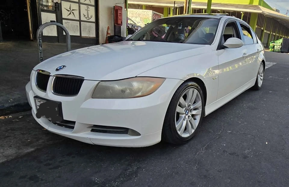 2008 BMW E90 3 Series Sedan - Image 6 of 8
