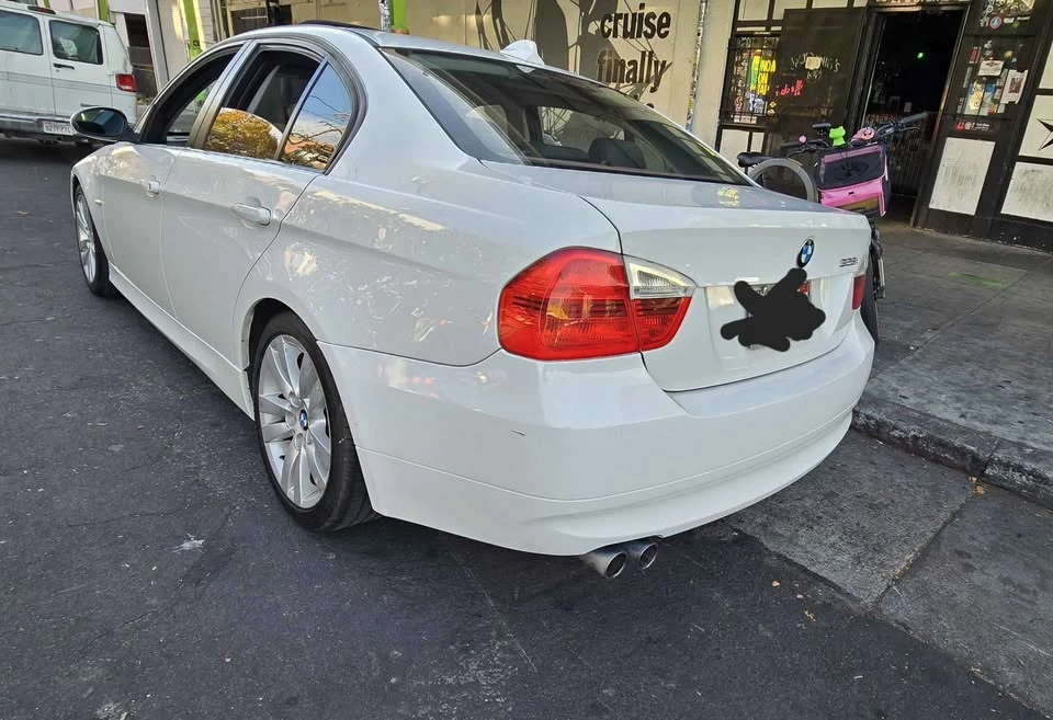 2008 BMW E90 3 Series Sedan - Image 2 of 8