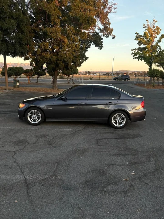 2008 BMW E90 3 Series Sedan - Image 4 of 15