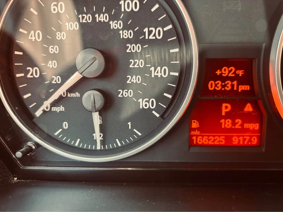 2008 BMW E90 3 Series Sedan - Image 3 of 10
