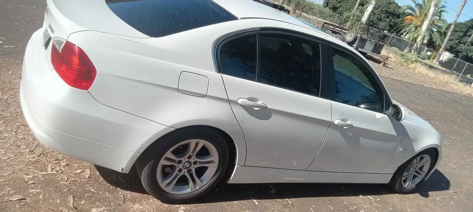 2008 BMW E90 3 Series Sedan - Image 3 of 10