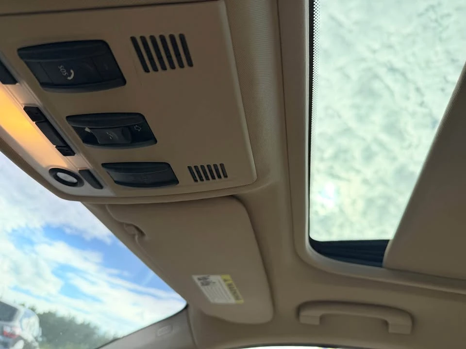 2008 BMW E90 3 Series Sedan - Image 11 of 12