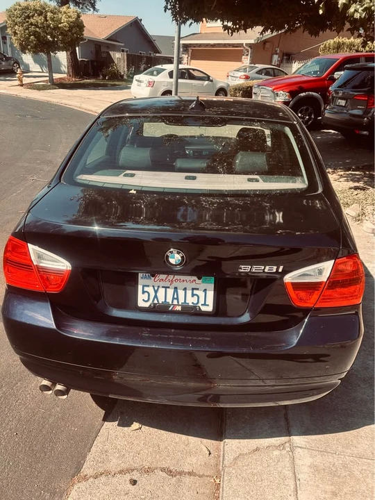 2008 BMW E90 3 Series Sedan - Image 2 of 3