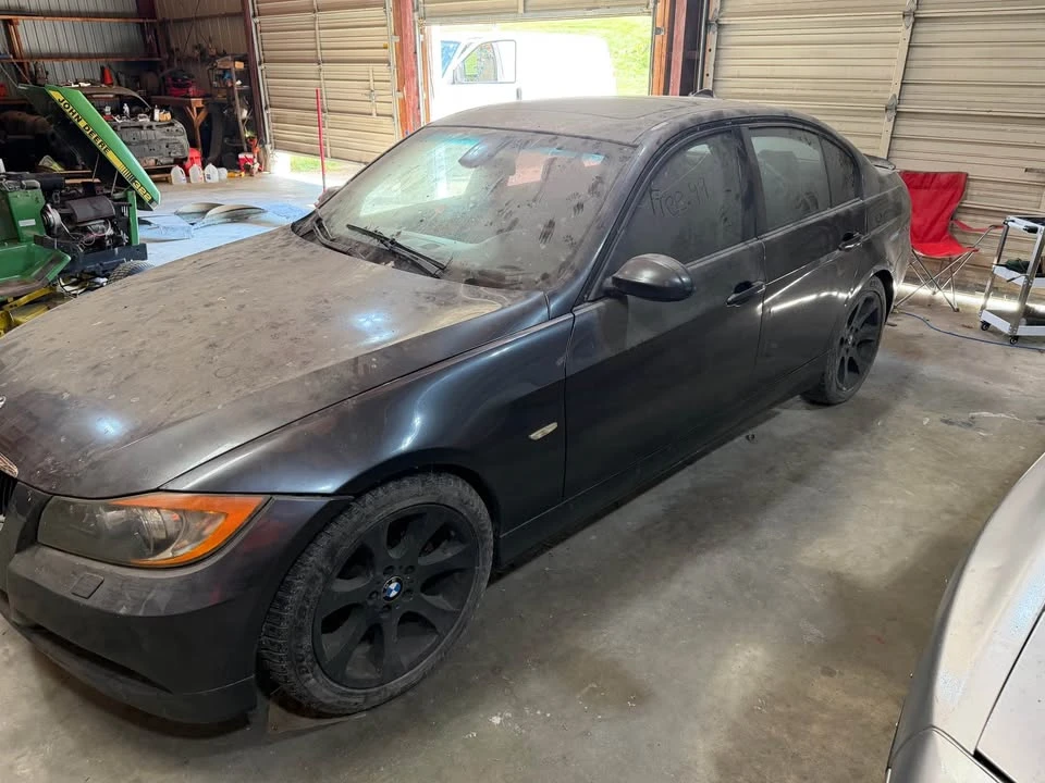 2008 BMW E90 3 Series Sedan - Image 2 of 10