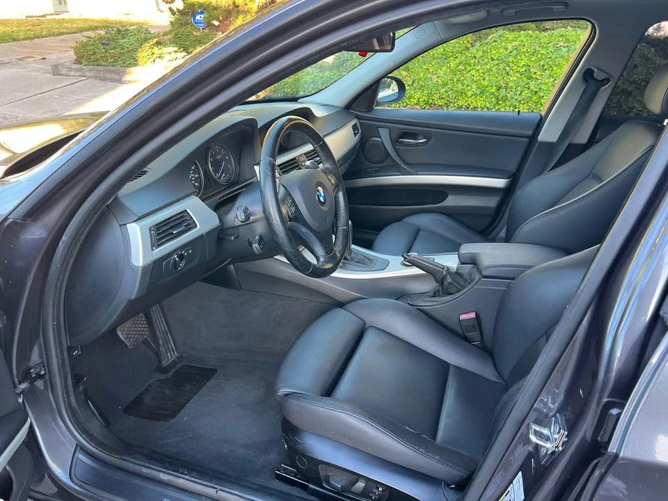 2008 BMW E90 3 Series Sedan - Image 9 of 16