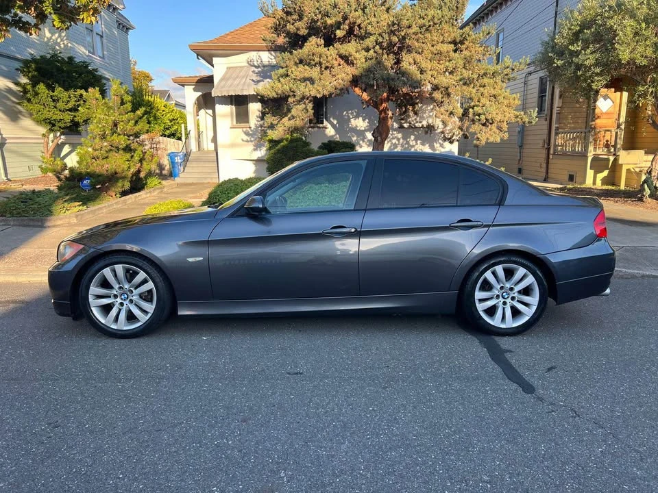2008 BMW E90 3 Series Sedan - Image 8 of 16