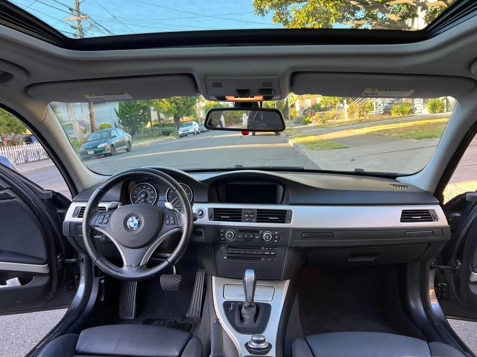 2008 BMW E90 3 Series Sedan - Image 13 of 16