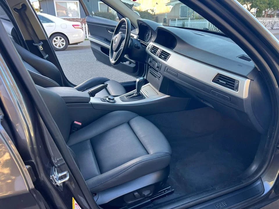 2008 BMW E90 3 Series Sedan - Image 11 of 16