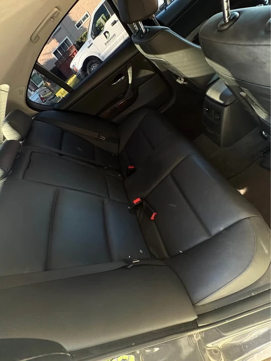 2008 BMW E90 3 Series Sedan - Image 14 of 15
