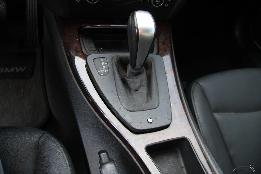 2008 BMW E90 3 Series Sedan - Image 17 of 21