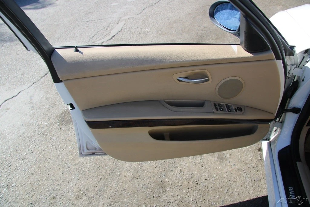 2008 BMW E90 3 Series Sedan - Image 12 of 21