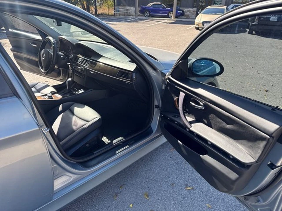 2008 BMW E90 3 Series Sedan - Image 9 of 12