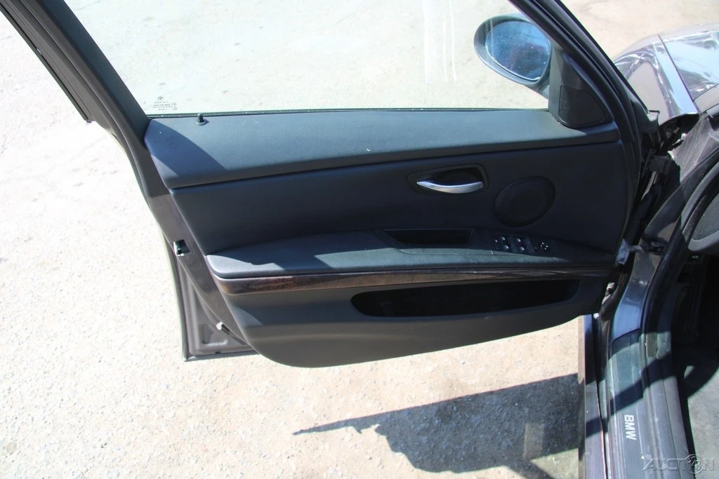 2008 BMW E90 3 Series Sedan - Image 13 of 21