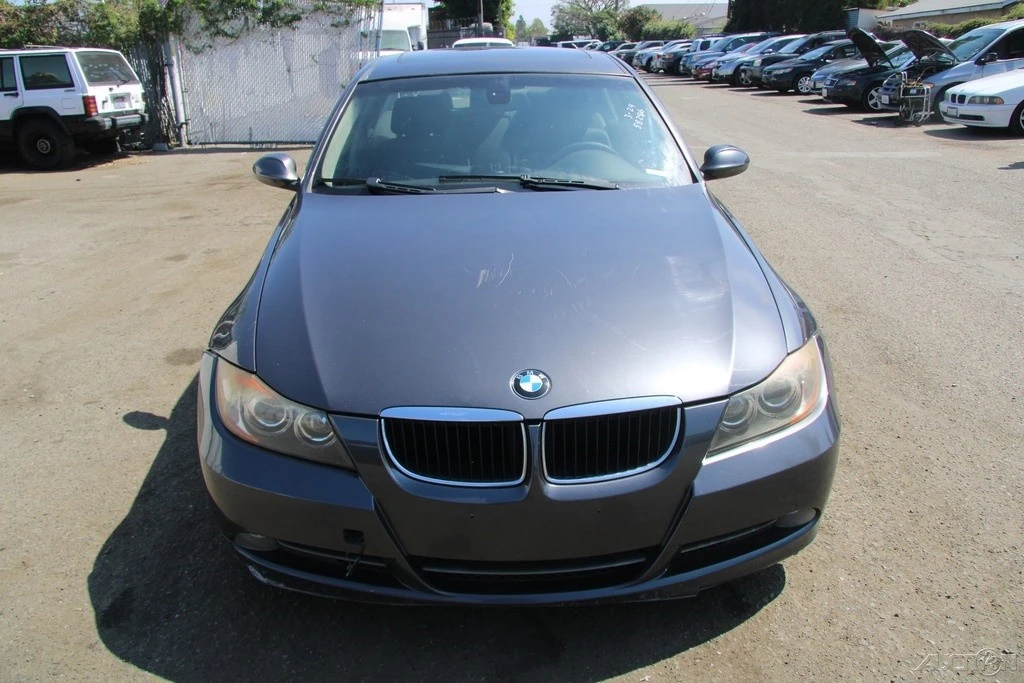 2008 BMW E90 3 Series Sedan - Image 11 of 21