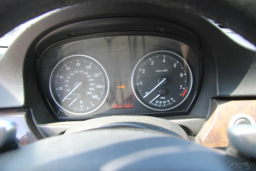 2008 BMW E90 3 Series Sedan - Image 16 of 21
