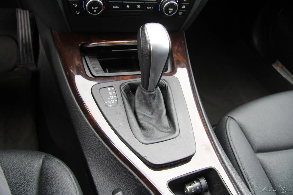 2008 BMW E90 3 Series Sedan - Image 18 of 21