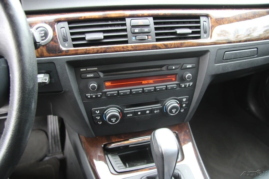 2008 BMW E90 3 Series Sedan - Image 17 of 21