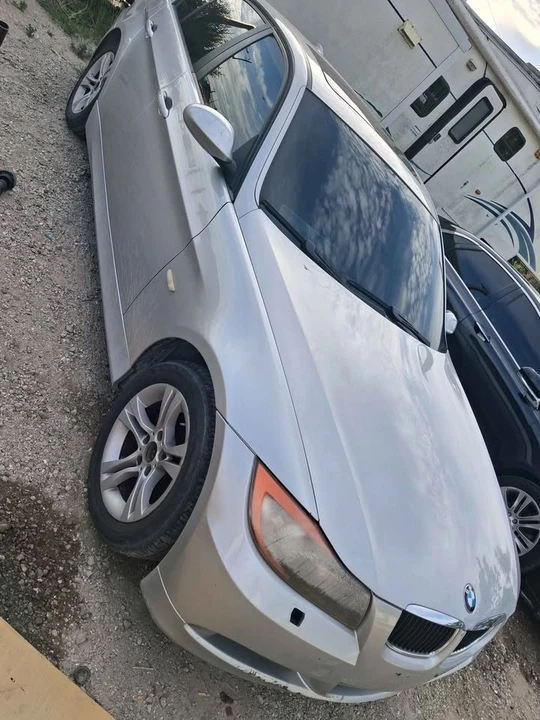 2008 BMW E90 3 Series Sedan - Image 3 of 3