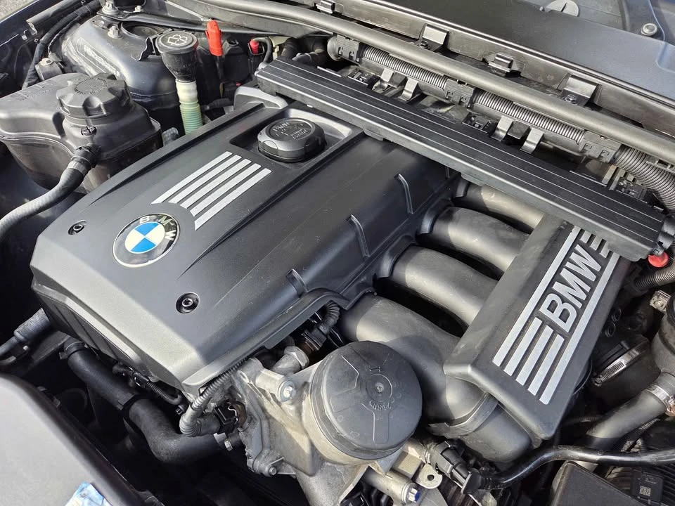 2008 BMW E90 3 Series Sedan - Image 17 of 18