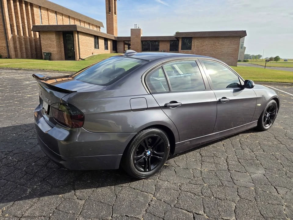 2008 BMW E90 3 Series Sedan - Image 9 of 18