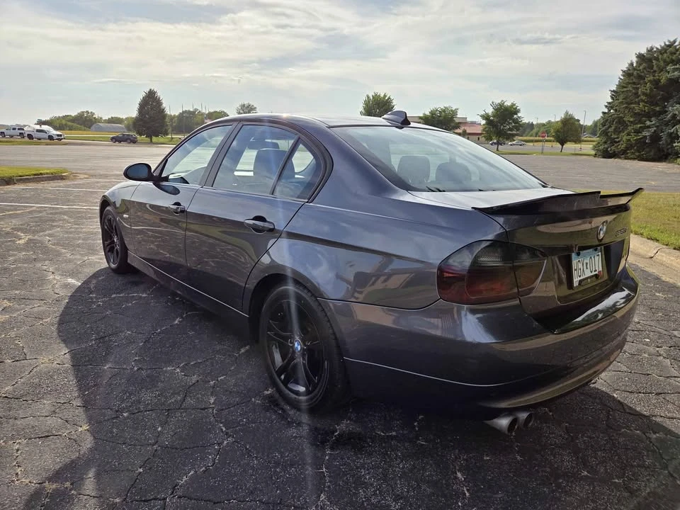 2008 BMW E90 3 Series Sedan - Image 4 of 18