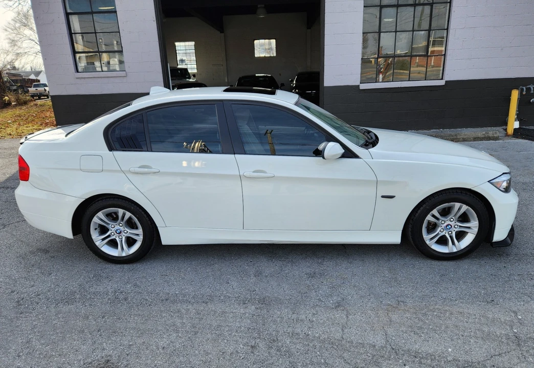 2008 BMW E90 3 Series Sedan - Image 7 of 18