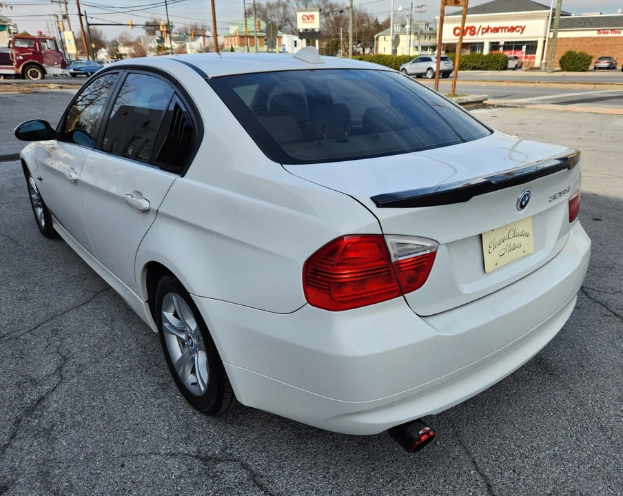2008 BMW E90 3 Series Sedan - Image 10 of 18