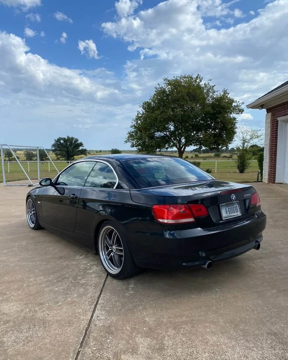 2008 BMW E93 335i Convertible - Image 4 of 8