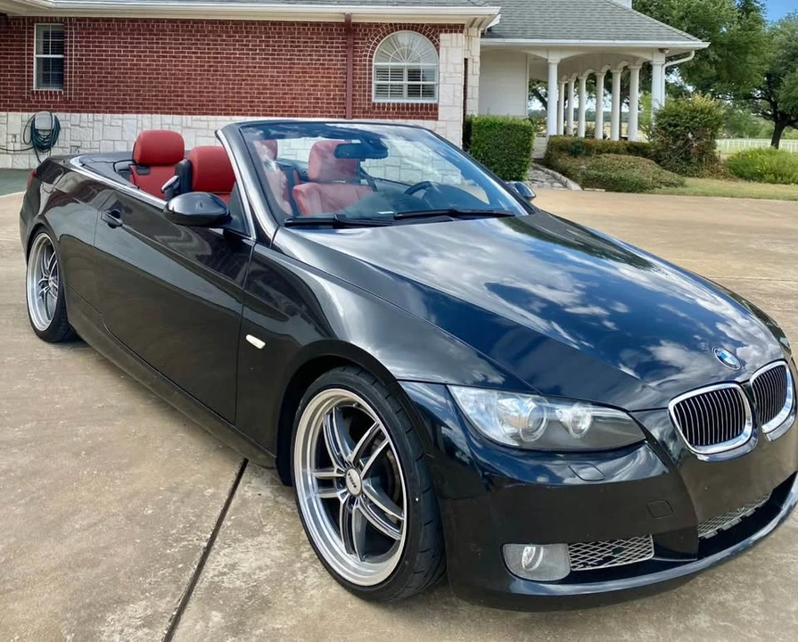 2008 BMW E93 335i Convertible - Image 5 of 8
