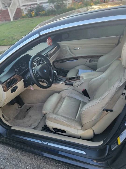 2008 BMW E93 335i Convertible - Image 7 of 8