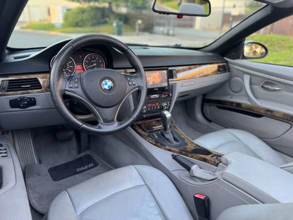 2008 BMW E93 335i Convertible - Image 9 of 20