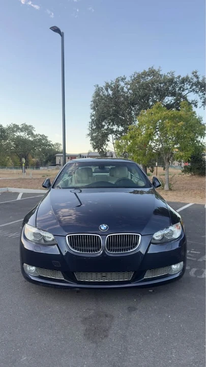 2008 BMW E93 335i Convertible - Image 2 of 20