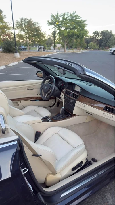 2008 BMW E93 335i Convertible - Image 7 of 20
