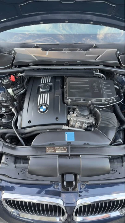 2008 BMW E93 335i Convertible - Image 15 of 20