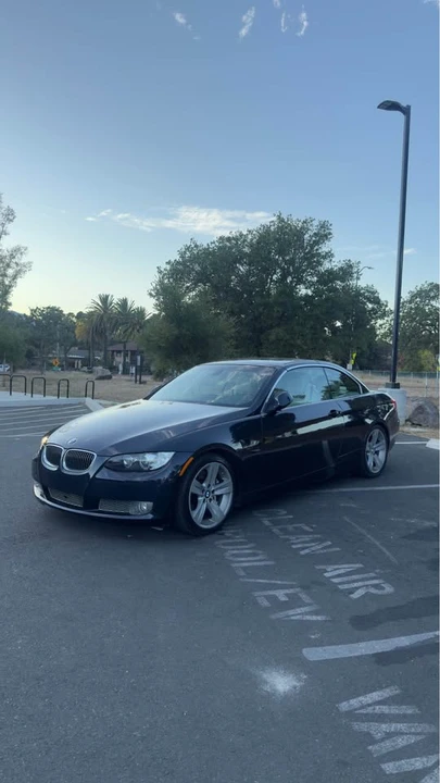 2008 BMW E93 335i Convertible - Image 19 of 20