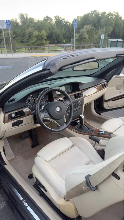 2008 BMW E93 335i Convertible - Image 8 of 20