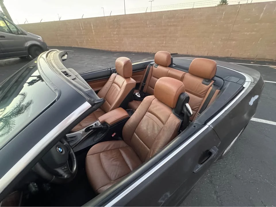 2008 BMW E93 335i Convertible - Image 17 of 18